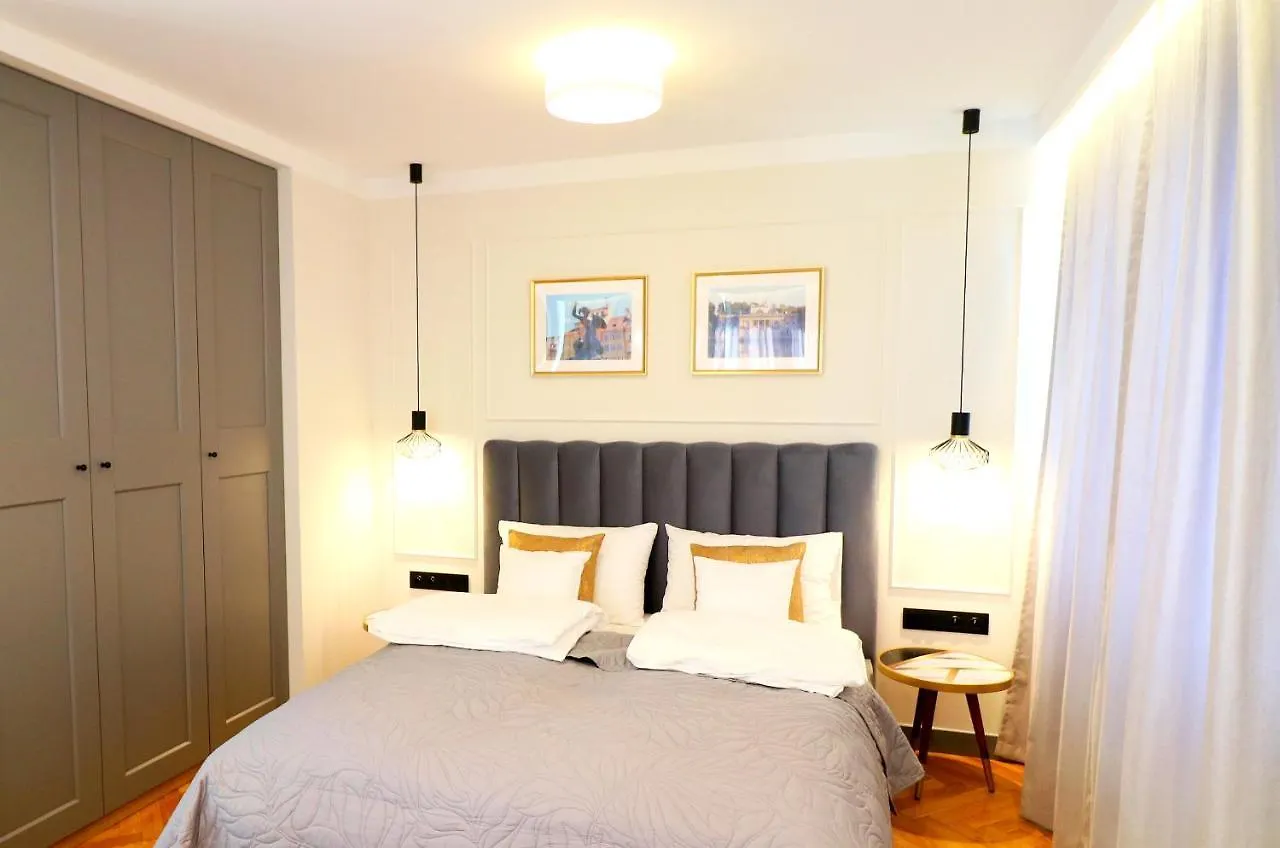 Falcon Apartment Center 1 Warszawa Centralna contacts